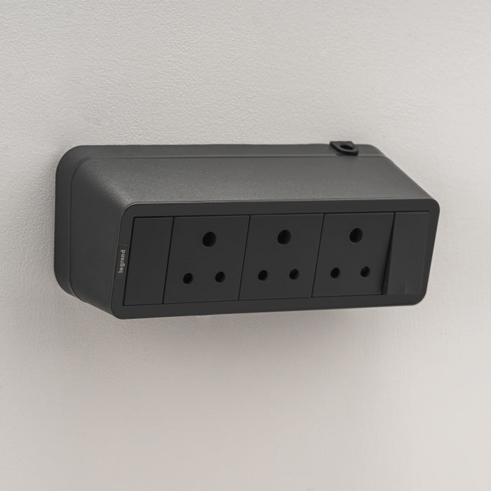 8 Module, Desktop Power Center, 6A Socket, Chic Grey