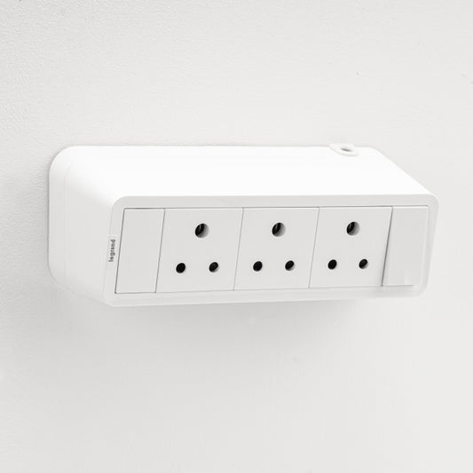 8 Module, Desktop Power Center, 6A Socket, White